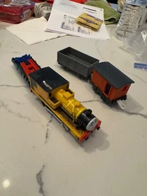 Mattel Thomas & Friends Trackmaster Motorized Trains & Car Packs - Sets Read