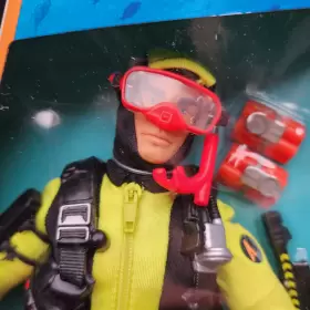 16155 ACTION MAN Scuba Diver Spear Gun Magnetic Explosives #3
