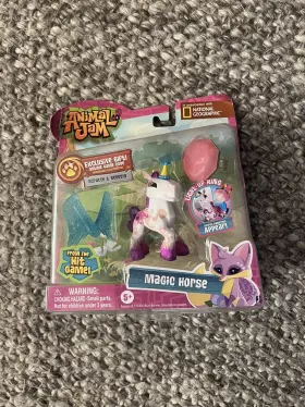 681326168331 ANIMAL JAM National Geographic Magic Horse Light