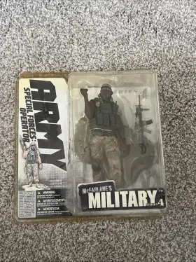 787926603019 ARMY Mcfarlanes Military Operator Action