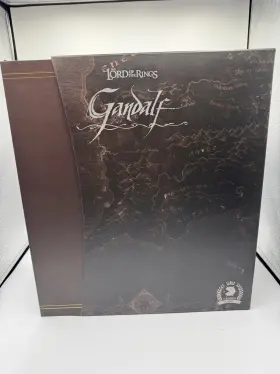 CRW001 ASMUS TOYS Lord Rings Gandalf Box