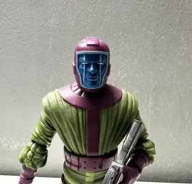 E9980 AVENGERS Marvel Legends Kang Conqueror Action Figure #2