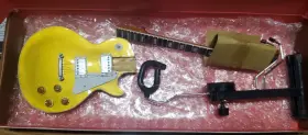66123945179 AXE HEAVEN Gibson Les Paul Top Mini Guitar