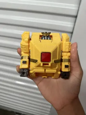 2491 BANDAI Power Ranger Zeo Pyramidas Carrier Zord Pyramid
