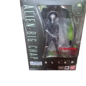543112852557 BANDAI Monsterarts Alien Big Chap Action Figure