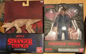 89017 BANDAI Set Stranger Hopper Action Figure Demodog