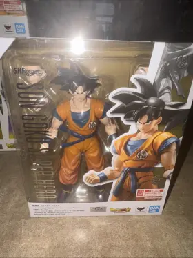 BAS67337 BANDAI TAMASHII NATIONS Goku Hero Dragon Ball