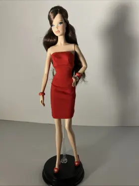 V9316 BARBIE Basics Muse Doll Target Label #2