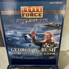21262 BLUE BOX Elite Force Aviator George Naval Action Figure #2