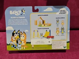 630996130094 BLUEY Friends Poseable Figures Pack Box #2