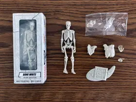 814800022816 BOSS FIGHT STUDIO Vitruvian Skeleton Blank Bone
