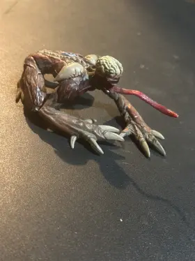 035112441410 CAPCOM Resident Evil Licker Action Figure #2