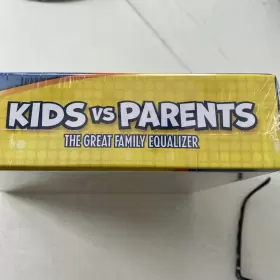 778988574386 CARDINAL Family Feud Kids Vs Parents Board Game #2