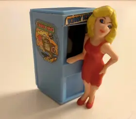 4513 COLECO Donkey Kong Pauline Toy Figure Arcade Game
