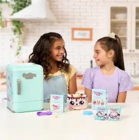 445050622681 COOKEEZ MAKERY Freezy Cakez Mix Decorate Friend #2