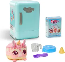445050622681 COOKEEZ MAKERY Freezy Cakez Mix Decorate Friend
