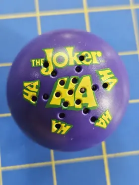 046984029385 BALL Joker Laughing Batman Movie