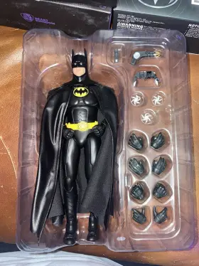 711385241037 BATMAN Beast Kingdom Dynamic Heroes Figure #3