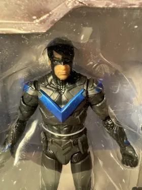 333687 DC COLLECTIBLES Nightwing Batman Arkham Knight Action #2
