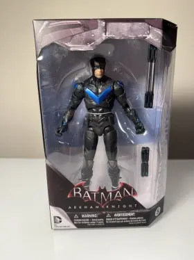 333687 DC COLLECTIBLES Nightwing Batman Arkham Knight Action