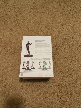 761941350530 DC COLLECTIBLES Artists Alley Catwoman Murase #3
