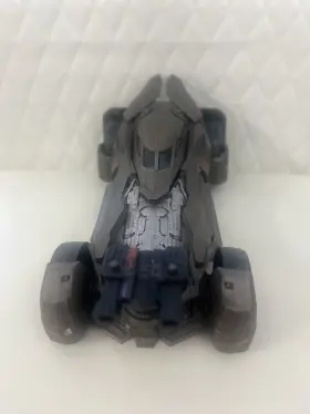 DHY29 DC COMICS Batman Vs Superman Epic Strike Batmobile