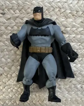24275 BATMAN Knight Action Figure Frank Miller