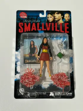 761941234960 ACTION Smallville Lana Lang Figure Poseable Card