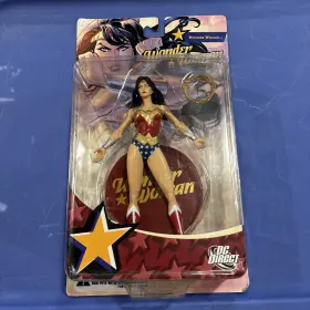 761941260679 TOYS Dodson Comics Universe Wonder Woman Action