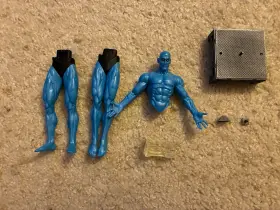 Null MANHATTAN Action Figure Watchmen