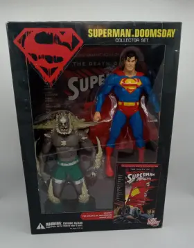781401215743 DC DIRECT Superman Vs Doomsday Collector Set