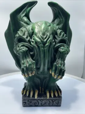 Cthulhu DIAMOND SELECT Idol Toys Bank #2