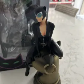 699788828229 DIAMOND SELECT Catwoman Pvc Statue Gallery #2
