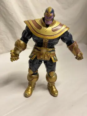 84283 DIAMOND SELECT Marvel Legends Avengers Thanos Collector