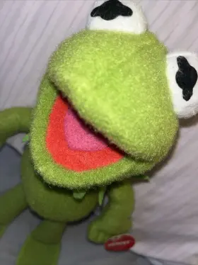 50130 DIRECT CONNECT Jim Hensons Muppets Kermit Frog Toy