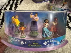 461075087196 DISNEY Encanto Deluxe Figure Play Set Playset