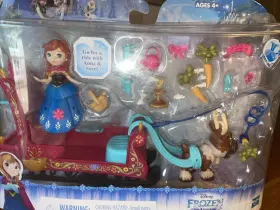 630509402649 DISNEY Frozen Kingdom Anna Sleigh Ride Christmas