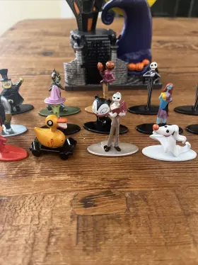 25TH DISNEY Jada Nano Metalfigs Nightmare Christmas Scene #3