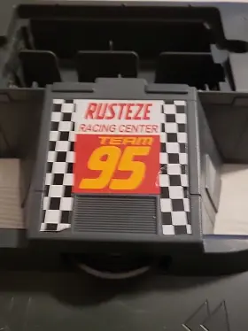 GNW06 DISNEY CARS TOYS Pixar Rusteze Double Circuit Speedway #3