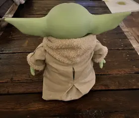 GWD85 DISNEY Star Wars Mandalorian Yoda Child Action Figure #2