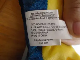 032281289959 DISNEY PIXAR Finding Dory Tang Fish Pillow #3