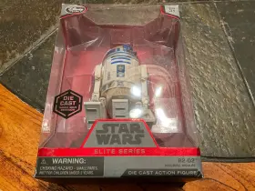 461010667100 DISNEY STORE Die Cast Star Wars Elite Figure