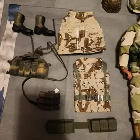 70097 DRAGON Action Figure Doll Tank Commander Gulf War Kent #2
