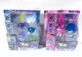 E8419-E7955 DREAMWORKS Trolls Tour Bobble Techno Reef