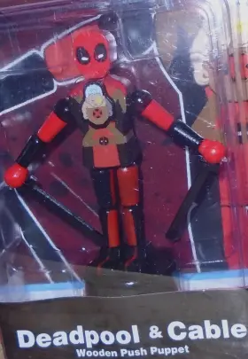 840417109350 ENTERTAINMENT EARTH Marvel Deadpool Cable Wooden