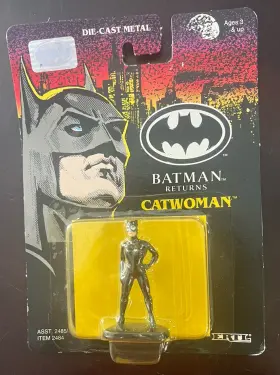 2484 ERTL Batman Catwoman Die Cast Action Figure