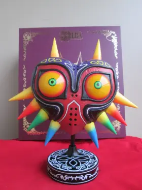 761568007299 FIRST 4 FIGURES Legend Zelda Majoras Mask Figure