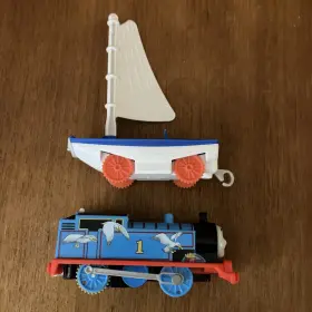 887961949476 FISHER-PRICE Bridge Lift Thomas Seagulls Friends