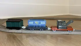R9244 FISHER-PRICE Quarry Thomas Friends Trackmaster Half #3