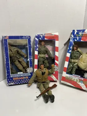 090765420083 FORMATIVE INTERNATIONAL Soldiers Action Figure
